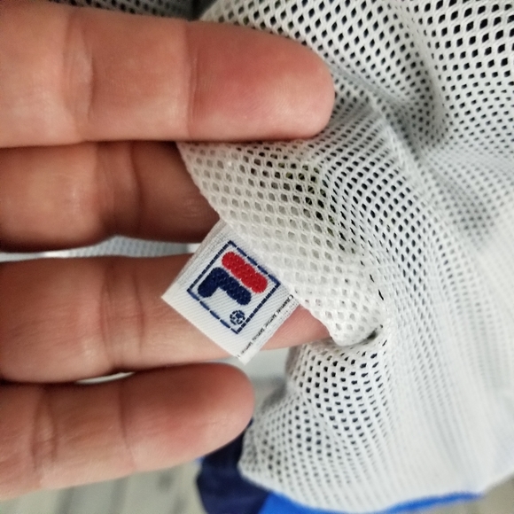 FILA | vintage mesh lined full zip windbreaker - Picture 10 of 10